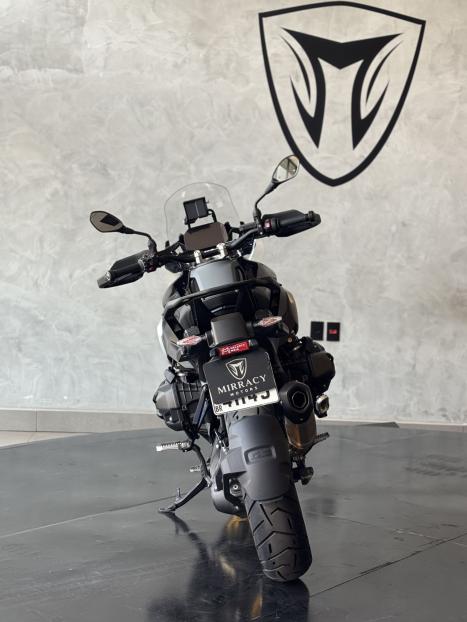 BMW R 1300 GS TRIPLE BLACK, Foto 2
