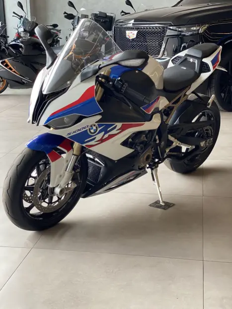 BMW S 1000 RR HP4 STREET, Foto 3