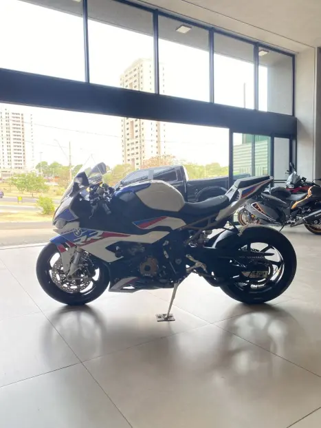 BMW S 1000 RR HP4 STREET, Foto 4