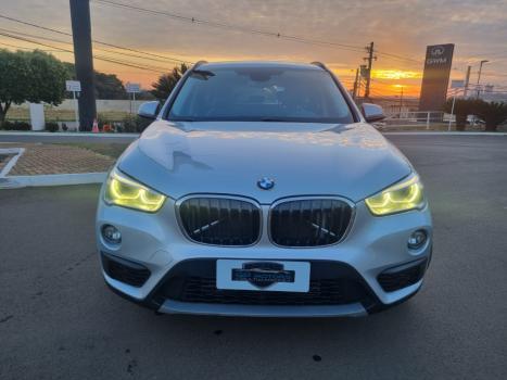 BMW X1 2.0 16V 4P 18I GP S DRIVE AUTOMTICO, Foto 3