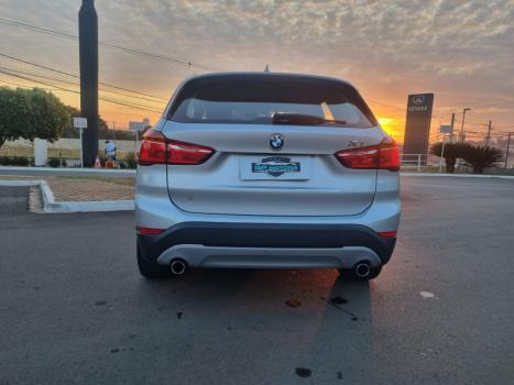 BMW X1 2.0 16V 4P 18I GP S DRIVE AUTOMTICO, Foto 4