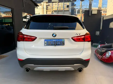 BMW X1 2.0 16V 4P S DRIVE 20I AUTOMTICO, Foto 3