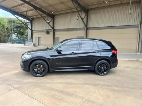 BMW X1 2.0 16V 4P SDRIVE 20I ACTIVEFLEX TURBO AUTOMTICO, Foto 7