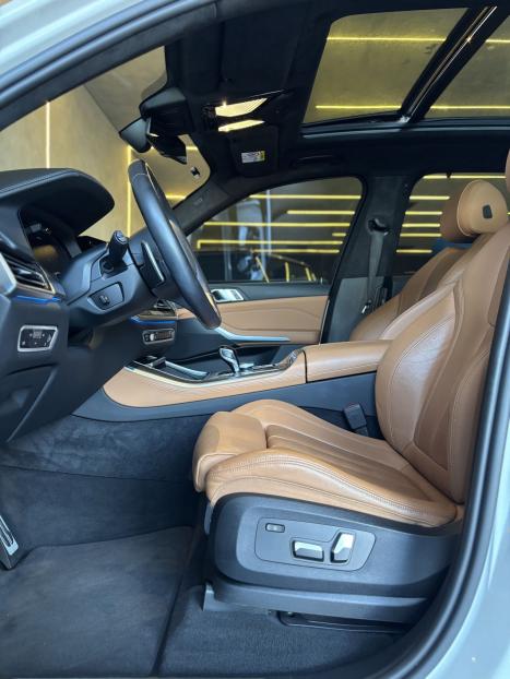 BMW X5 3.0 I6 32V 4P TURBO HBRIDO XDRIVE45E M SPORT AUTOMTICO, Foto 12