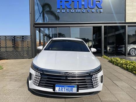 BYD King 1.5 16V 4P GS DM-I PHEV AUTOMTICO, Foto 2