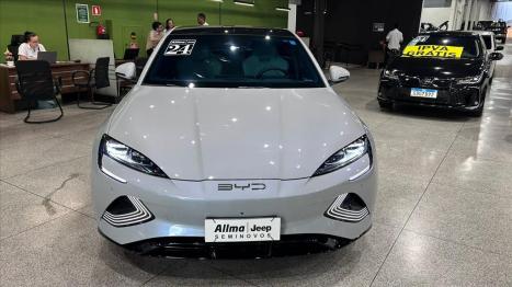 BYD Seal 82,5 KW ELTRICO 4P AWD, Foto 2