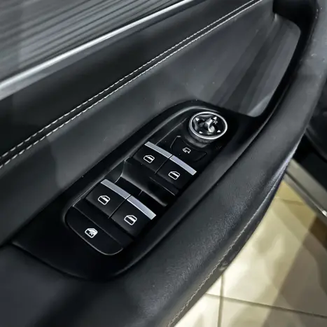 CHERY Tiggo 8 Pro 1.5 16V 4P FLEX TCI PLUG-IN HYBRID DHT TURBO AUTOMTICO, Foto 17