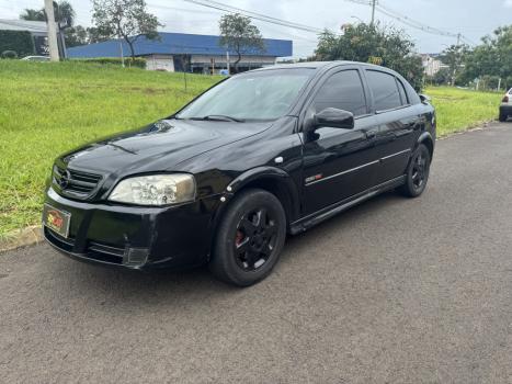 CHEVROLET Astra Hatch 2.0 16V 4P GSI, Foto 2