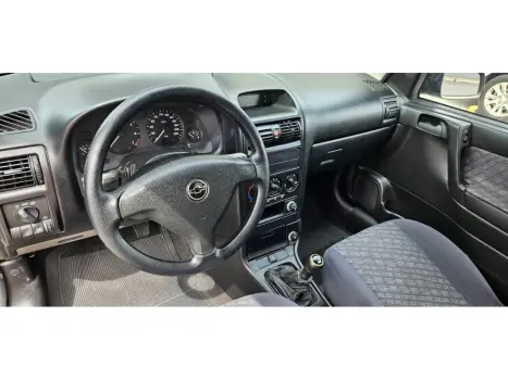 CHEVROLET Astra Hatch 2.0, Foto 10