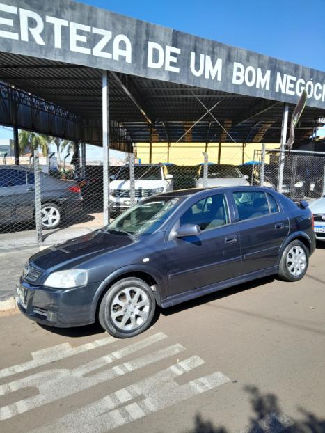 CHEVROLET Astra Hatch 2.0 4P ADVANTAGE  FLEX, Foto 3