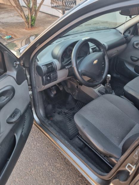 CHEVROLET Corsa Sedan 1.0 4P CLASSIC VHCE FLEX, Foto 3