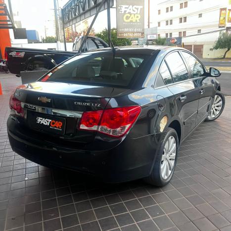 CHEVROLET Cruze Sedan 1.8 16V 4P LTZ ECOTEC FLEX AUTOMTICO, Foto 4