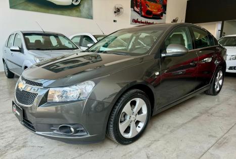 CHEVROLET Cruze Sedan 1.8 16V 4P LT ECOTEC FLEX AUTOMTICO, Foto 2