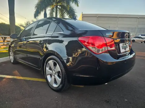 CHEVROLET Cruze Sedan 1.8 16V 4P LT ECOTEC FLEX AUTOMTICO, Foto 5