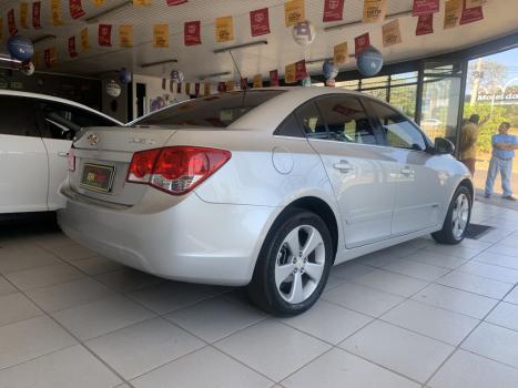 CHEVROLET Cruze Sedan 1.8 16V 4P LT ECOTEC FLEX, Foto 2