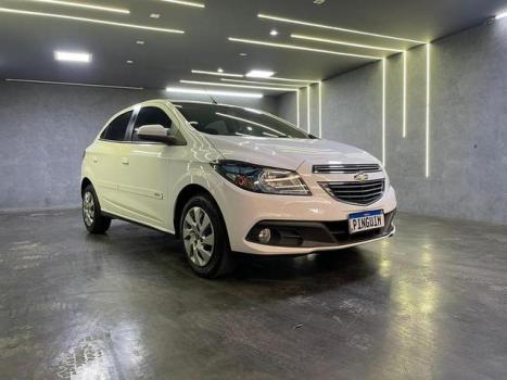 CHEVROLET Onix Hatch 1.4 4P FLEX LT, Foto 6