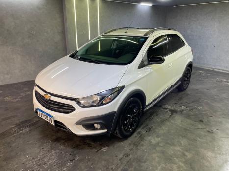 CHEVROLET Onix Hatch 1.4 4P FLEX ACTIV, Foto 2