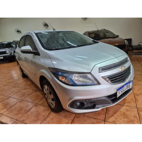 CHEVROLET Onix Hatch 1.4 4P FLEX LT AUTOMTICO, Foto 5