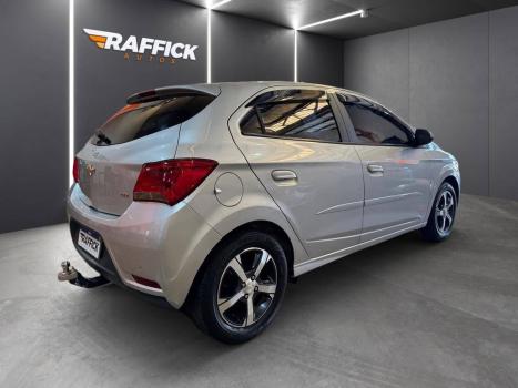 CHEVROLET Onix Hatch 1.4 4P FLEX LTZ, Foto 3