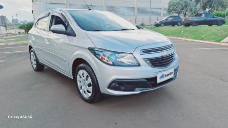 CHEVROLET Onix Hatch 1.4 4P FLEX LT, Foto 3