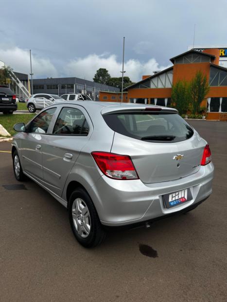 CHEVROLET Onix Hatch 1.0 4P FLEX LT, Foto 4