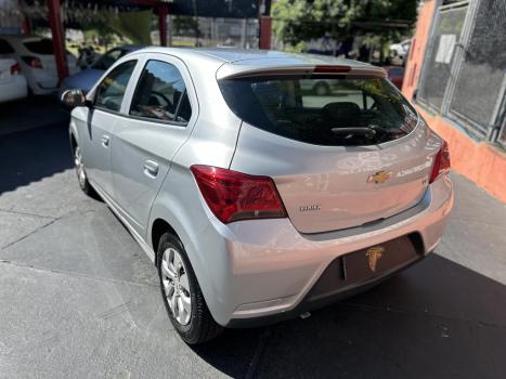 CHEVROLET Onix Hatch 1.0 4P FLEX LT, Foto 4