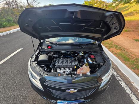 CHEVROLET Onix Hatch 1.0 4P FLEX JOY, Foto 4