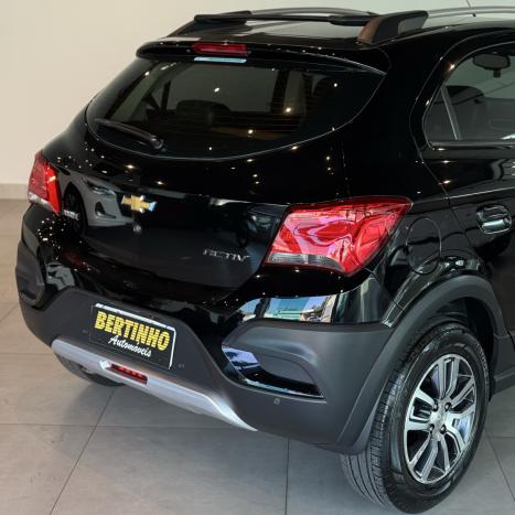 CHEVROLET Onix Hatch , Foto 7