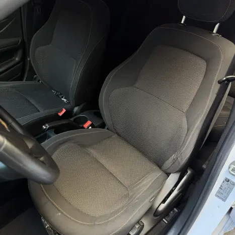 CHEVROLET Onix Hatch 1.4 4P FLEX LT, Foto 16