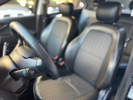 CHEVROLET Onix Hatch 1.4 4P FLEX LTZ, Foto 7