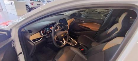 CHEVROLET Onix Hatch 1.0 12V 4P FLEX PREMIER TURBO AUTOMTICO, Foto 9