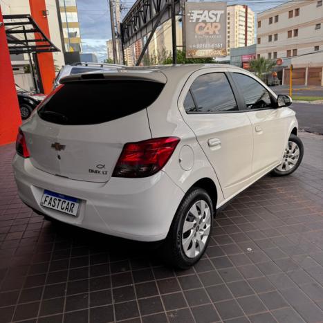 CHEVROLET Onix Hatch 1.4 4P FLEX LT AUTOMTICO, Foto 5