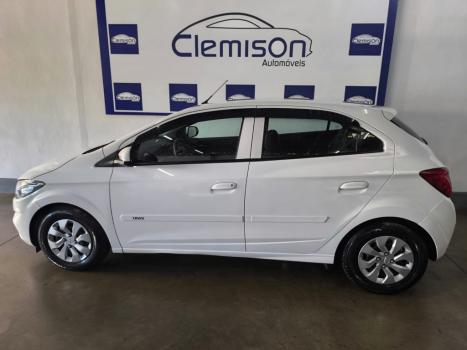 CHEVROLET Onix Hatch 1.0 4P FLEX LT, Foto 2
