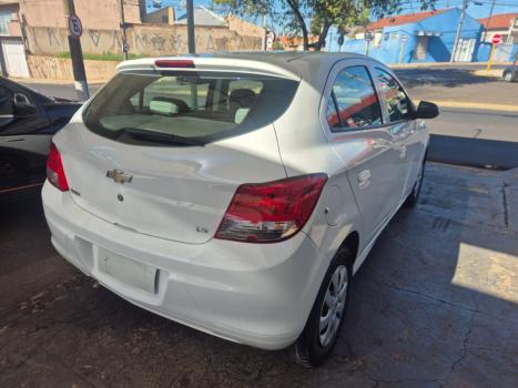CHEVROLET Onix Hatch 1.0 4P FLEX LS, Foto 5
