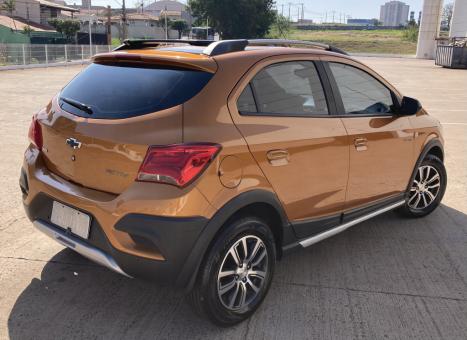 CHEVROLET Onix Hatch 1.4 4P FLEX ACTIV, Foto 3