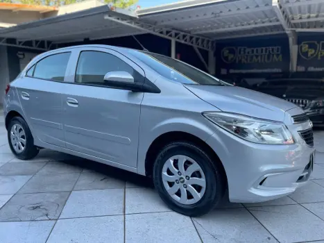 CHEVROLET Onix Hatch 1.0 4P FLEX LT, Foto 1