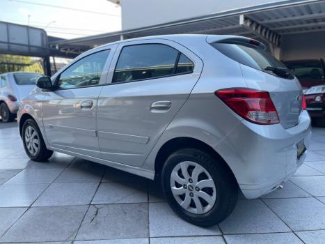 CHEVROLET Onix Hatch 1.0 4P FLEX LT, Foto 3