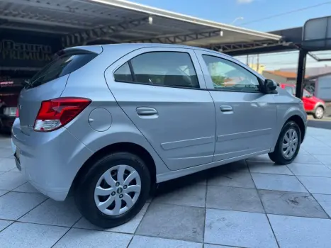 CHEVROLET Onix Hatch 1.0 4P FLEX LT, Foto 4