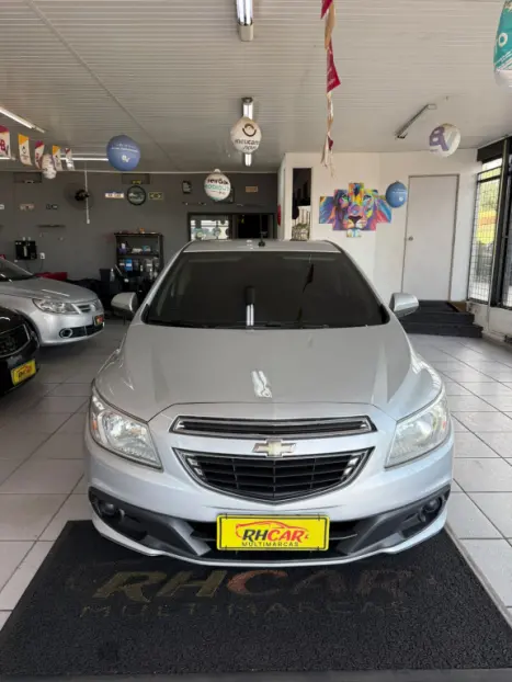CHEVROLET Onix Hatch 1.0 4P FLEX LT, Foto 3