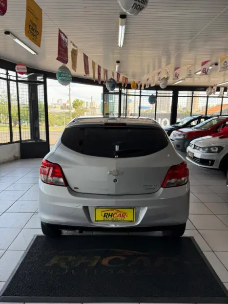 CHEVROLET Onix Hatch 1.0 4P FLEX LT, Foto 9