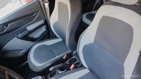 CHEVROLET Onix Hatch 1.0 4P FLEX LT, Foto 3