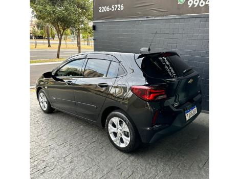 CHEVROLET Onix Hatch 1.0 4P FLEX LTZ TURBO AUTOMTICO, Foto 2