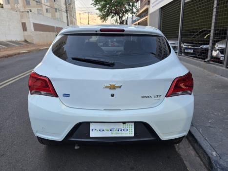 CHEVROLET Onix Hatch 1.4 4P FLEX LTZ AUTOMTICO, Foto 4
