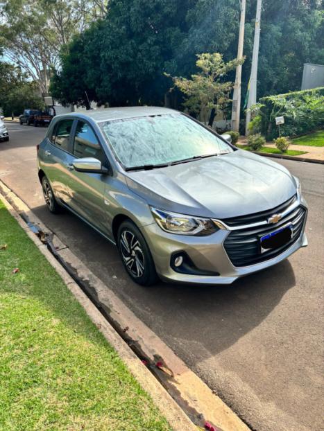 CHEVROLET Onix Hatch 1.0 4P FLEX LT, Foto 3