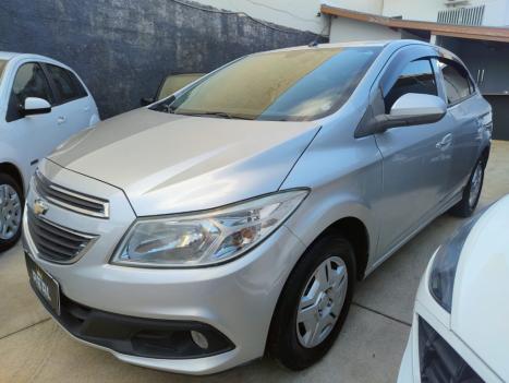 CHEVROLET Onix Hatch 1.0 4P FLEX LT, Foto 2