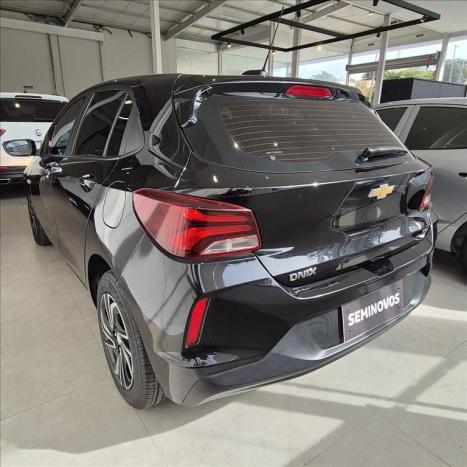 CHEVROLET Onix Hatch 1.0 4P FLEX LT, Foto 4