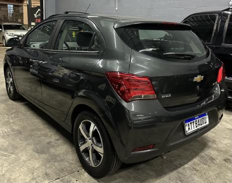 CHEVROLET Onix Hatch 1.4 4P FLEX LTZ, Foto 3