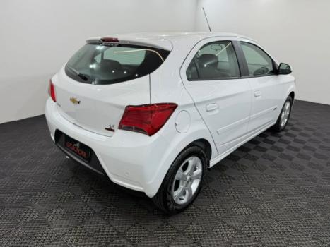 CHEVROLET Onix Hatch 1.4 4P FLEX LT, Foto 7