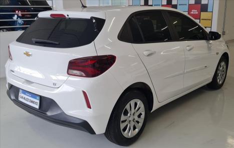 CHEVROLET Onix Hatch 1.0 4P FLEX LT TURBO, Foto 6
