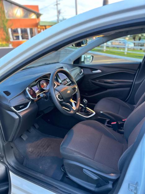 CHEVROLET Onix Hatch 1.0 4P FLEX LT2, Foto 3